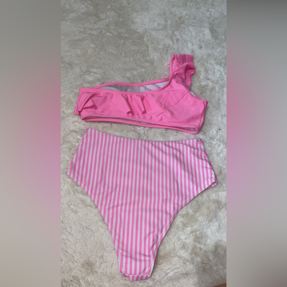 Pink One-Shoulder Bikini Set - Picture 2 of 5
